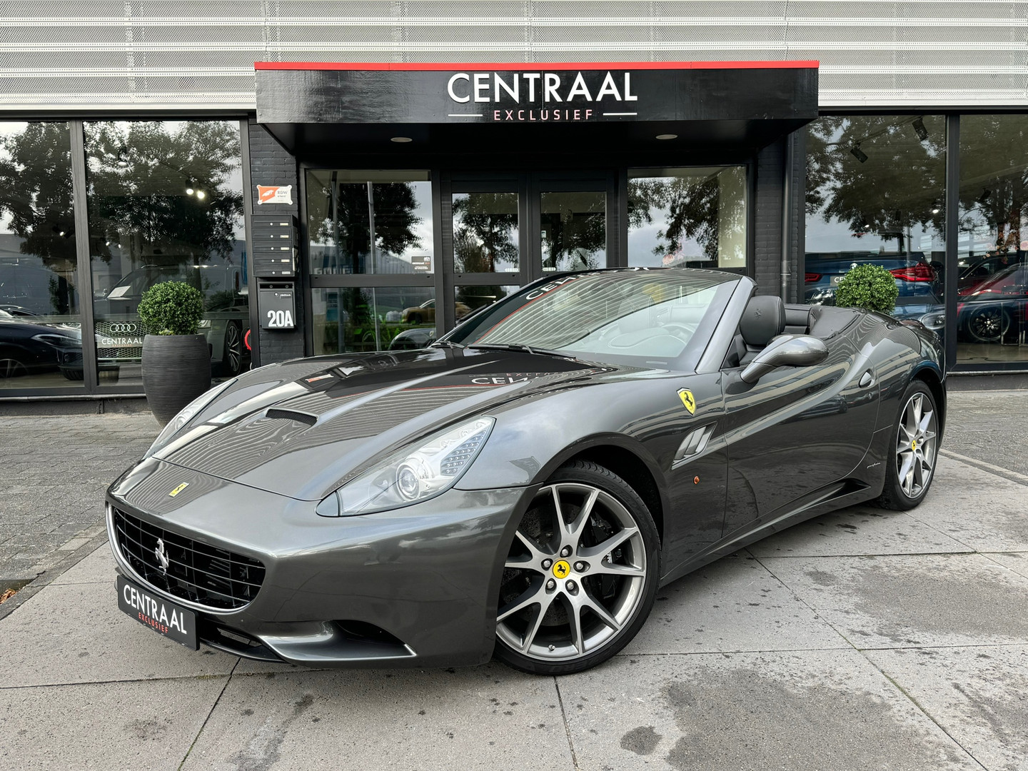 Ferrari California