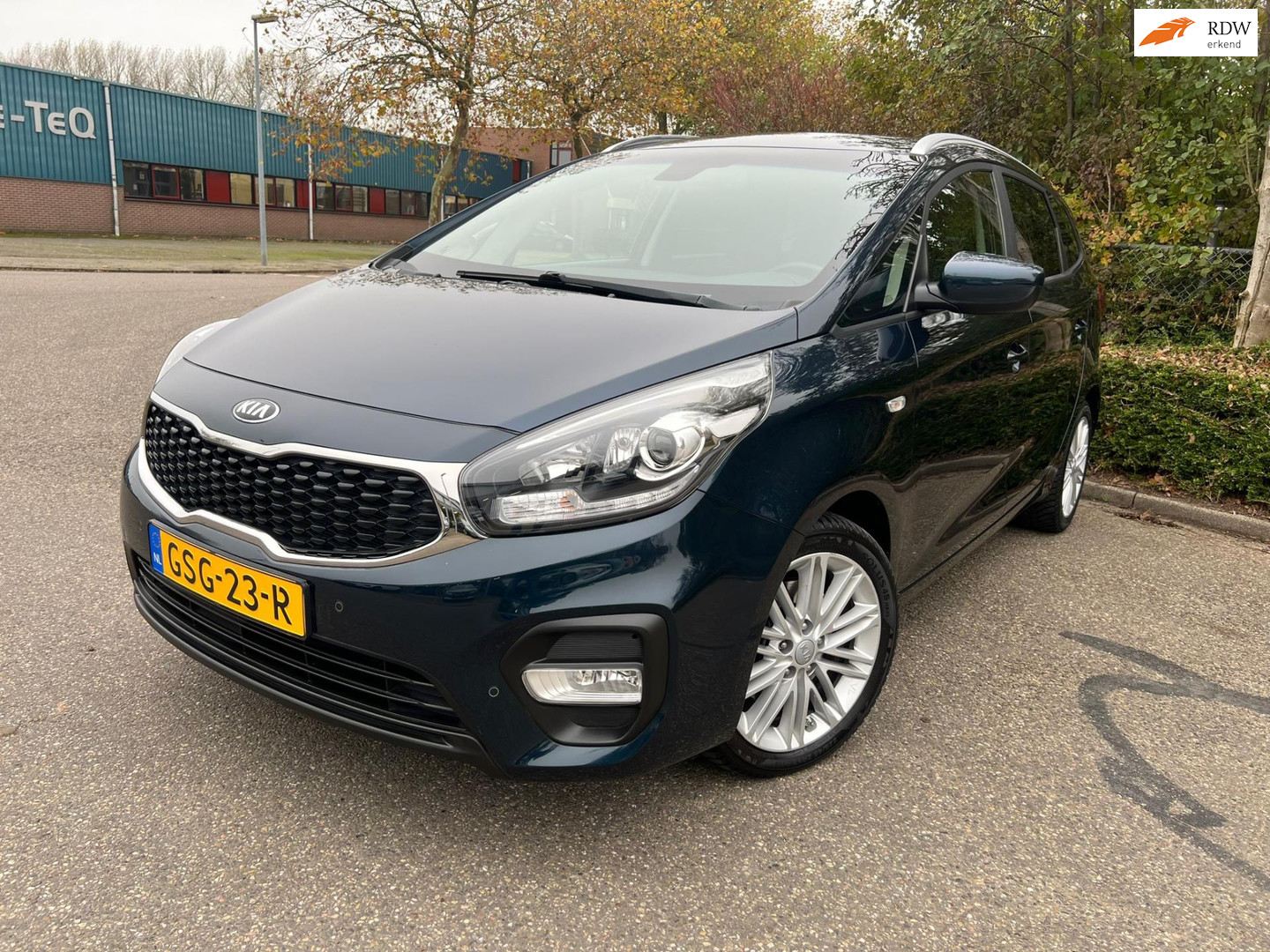 Kia Carens