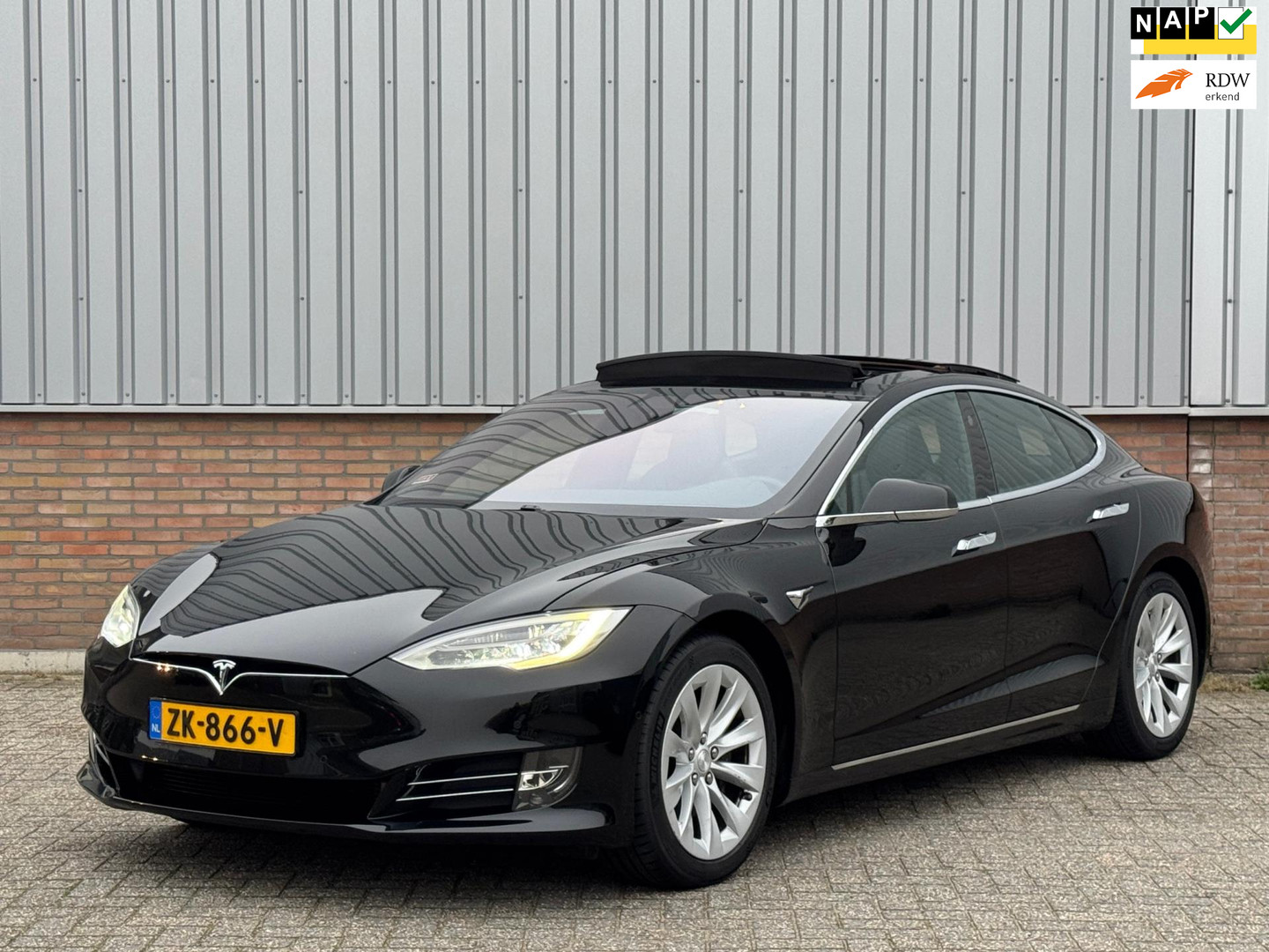 Tesla Model S