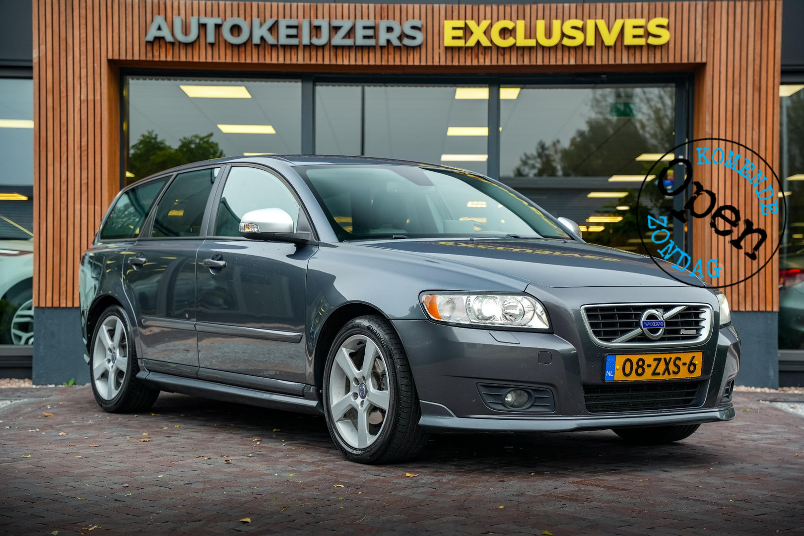 Volvo V50