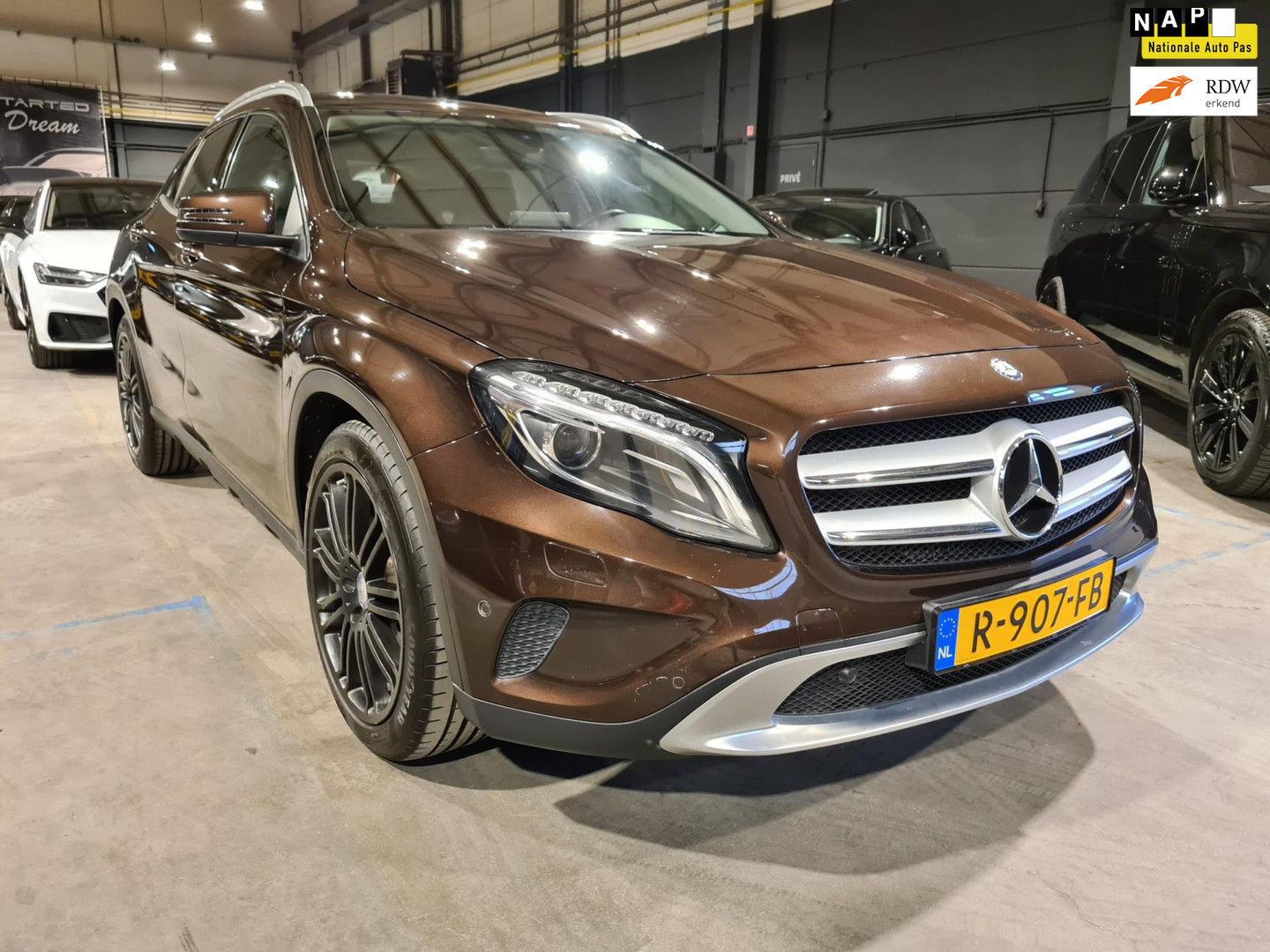 Mercedes-Benz GLA-Klasse