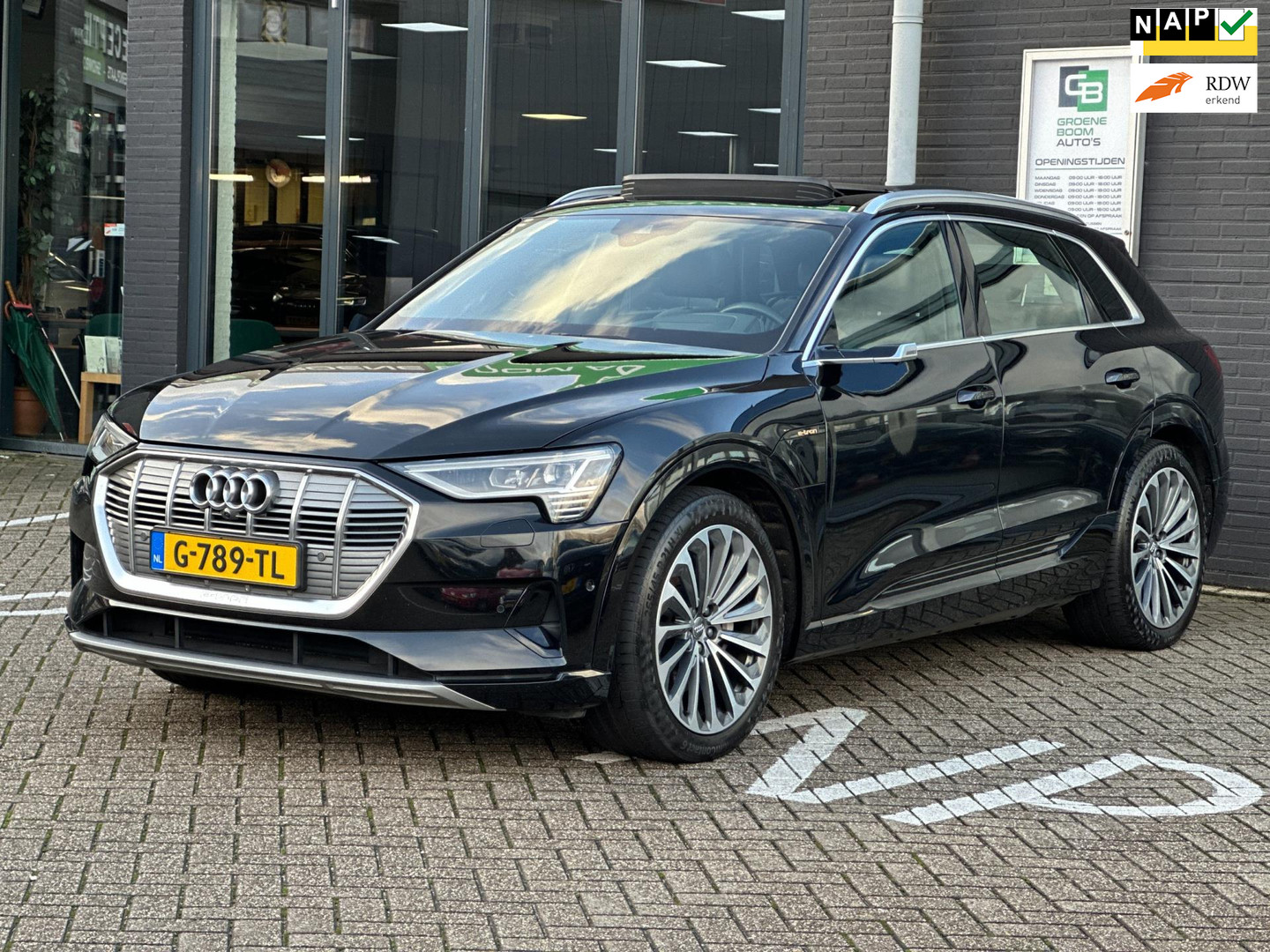 Audi e-tron