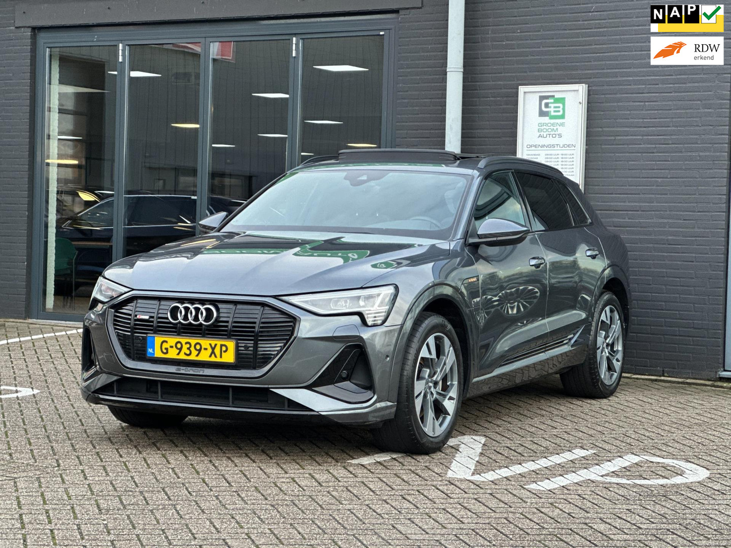 Audi e-tron