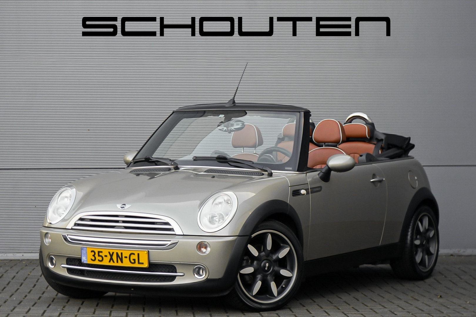 MINI Cabrio